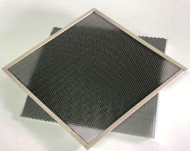 Évents et filtres blindés en nid d'abeille en aluminium